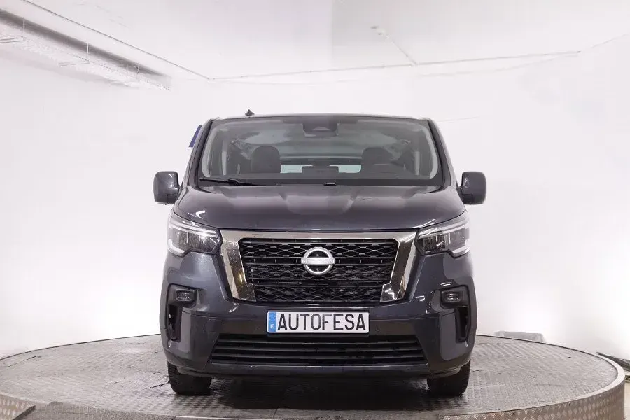 Usado Nissan Primastar Tekna 150 CV (110 kW) 2025 Gris Monovolumen