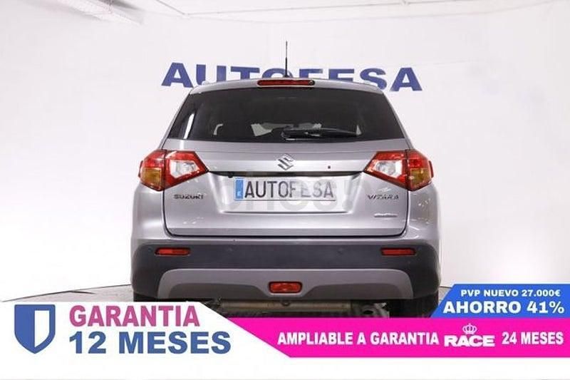 Usado Suzuki Vitara 140 CV (102 kW) 2018 Gris / plata SUV