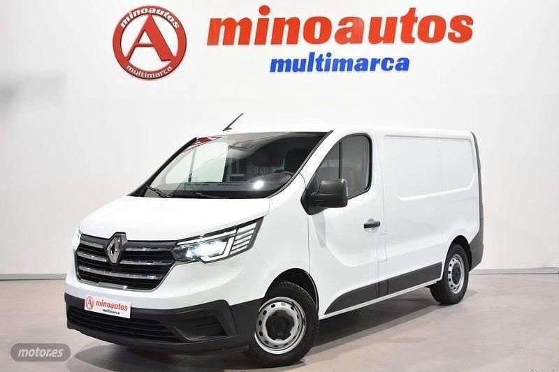 Usado Renault Trafic 131 CV (96 kW) 2023 Blanco Monovolumen