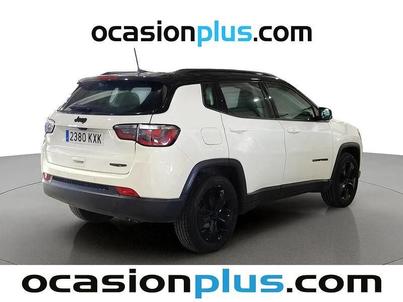 Occasion Jeep Compass Night Eagle 140 ch (102 kW) 2019 Blanc SUV