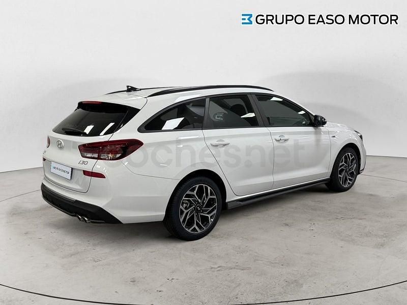 Nuevo Hyundai i30 N Line 100 CV (73 kW) 2025 Blanco Familiar