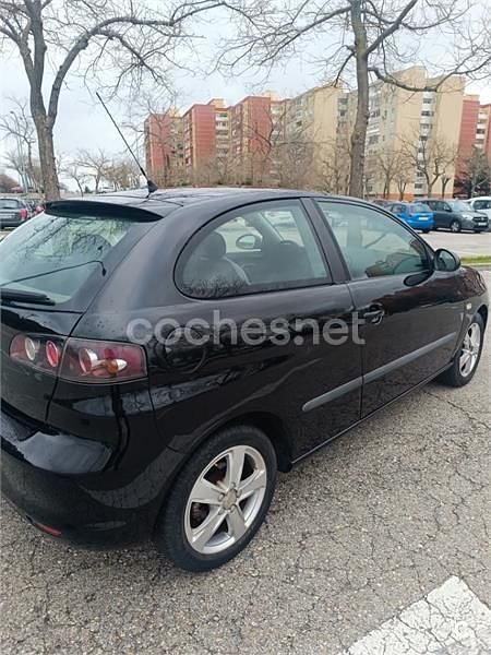 Usado Seat Ibiza Sport 105 CV (77 kW) 2008 Negro Berlina