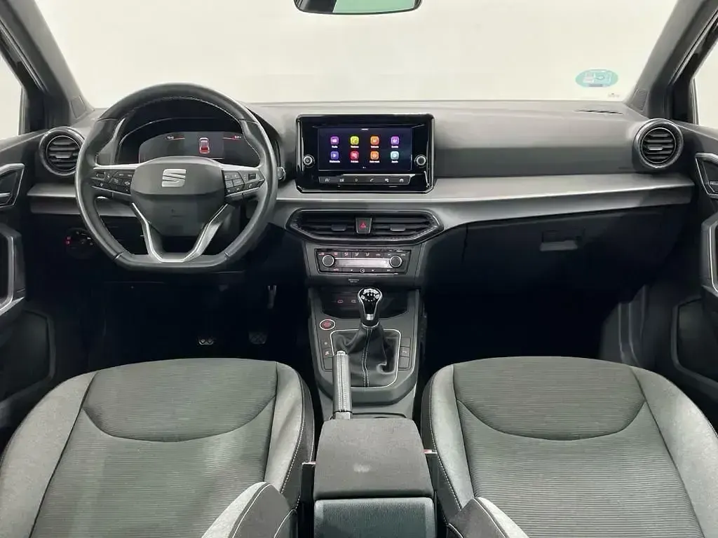Usado Seat Ibiza 115 CV (84 kW) 2025 Negro Utilitario