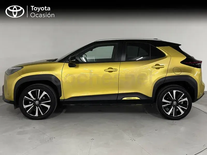 Usado Toyota Yaris Cross Edition 116 CV (85 kW) 2022 Blanco SUV