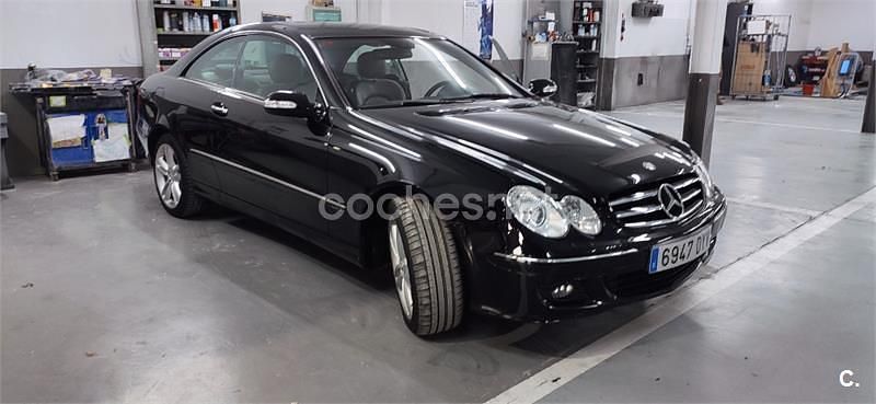Usado Mercedes CLK320 Avantgarde 224 CV (164 kW) 2006 Negro Coupe