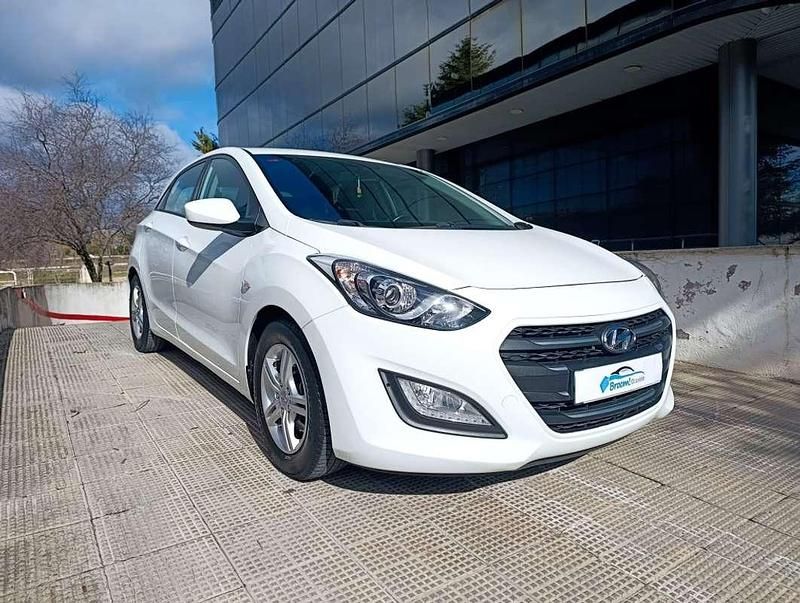 Brugt Hyundai i30 101 HK (74 kW) 2017 Hvid Hatchback