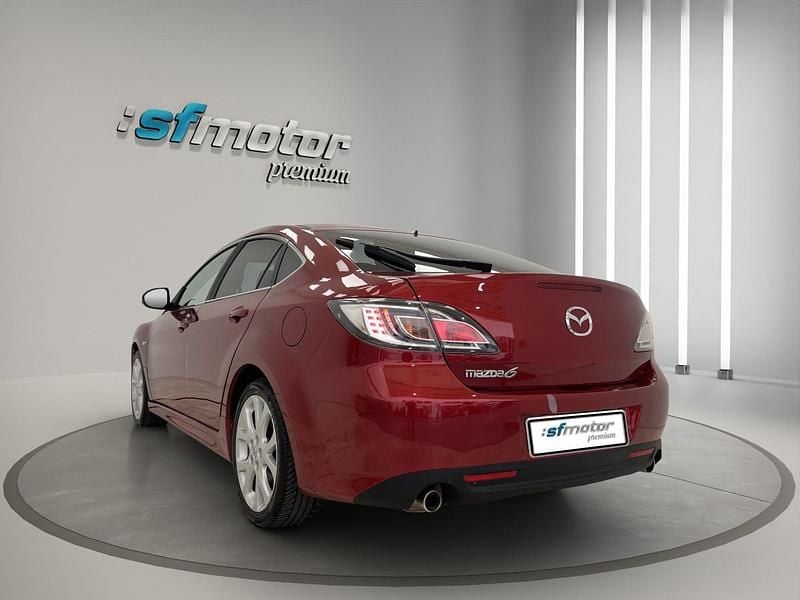 Usado Mazda 6 Luxury 170 CV (125 kW) 2008 Granate Berlina