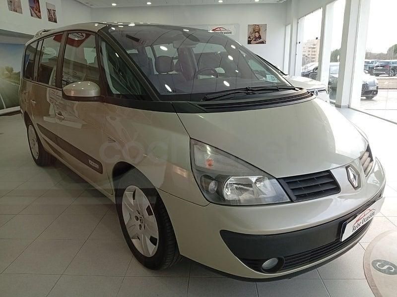 Usado Renault Grand Espace Expression 150 CV (110 kW) 2005 Beige Monovolumen