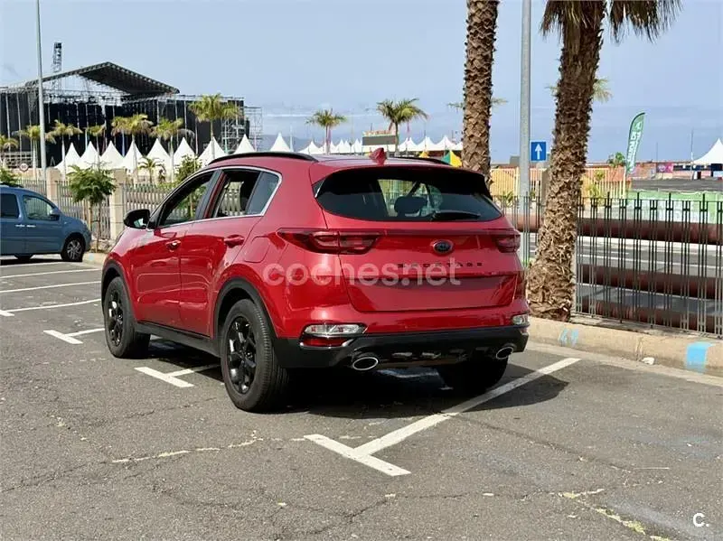 Usado Kia Sportage GT-Line 177 CV (130 kW) 2021 Rojo SUV