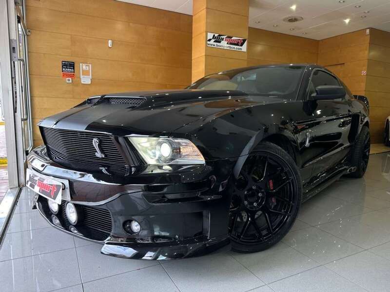 Negro Usado 2011 Ford Mustang GT Premium Berlina | 39.900 € - Imagen 1/4