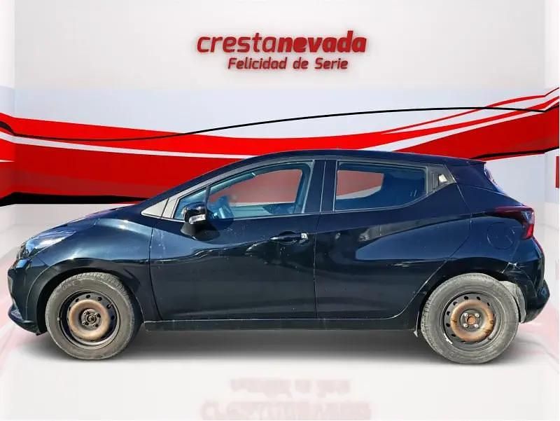 Usado Nissan Micra Acenta 92 CV (67 kW) 2022 Negro Utilitario