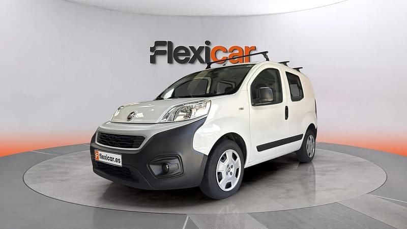 Usado Fiat Fiorino 80 CV (58 kW) 2020 Blanco Monovolumen
