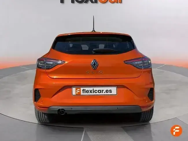 Usado Renault Clio V Equilibre 90 CV (66 kW) 2024 Naranja Berlina