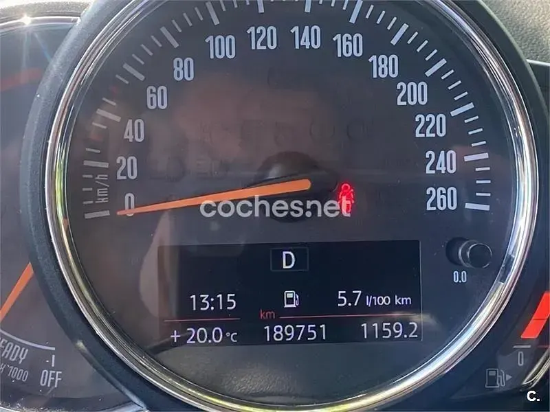 Usado Mini Cooper D Clubman 150 CV (110 kW) 2019 Negro Familiar