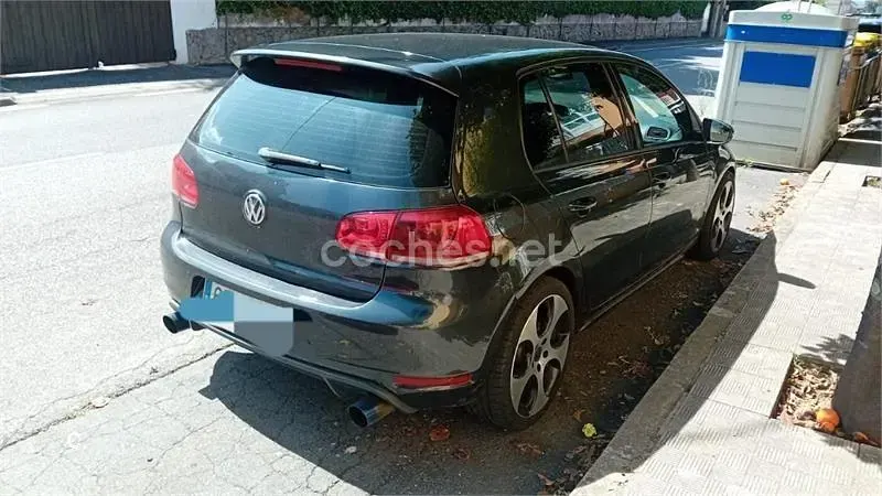 Usado VW Golf VI GTI 210 CV (154 kW) 2010 Gris / plata Utilitario