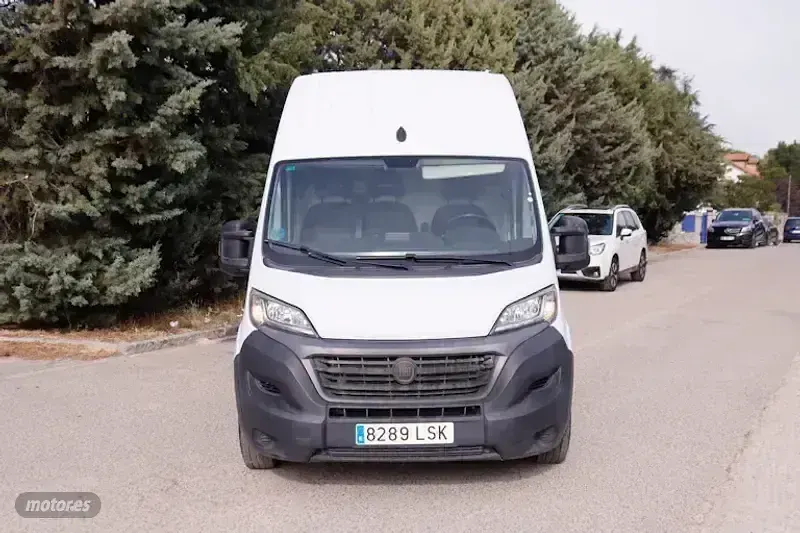 Usado Fiat Ducato 136 CV (100 kW) 2021 Blanco Van