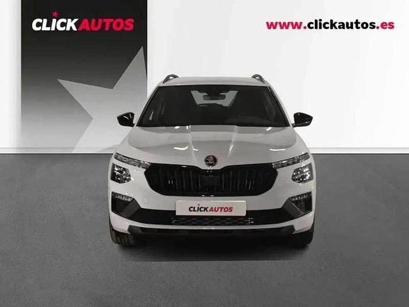 Usado Skoda Kamiq Sport 150 CV (110 kW) 2025 Blanco SUV