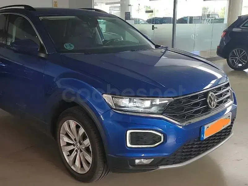 Usado VW T-Roc Advance 150 CV (110 kW) 2019 Azul SUV