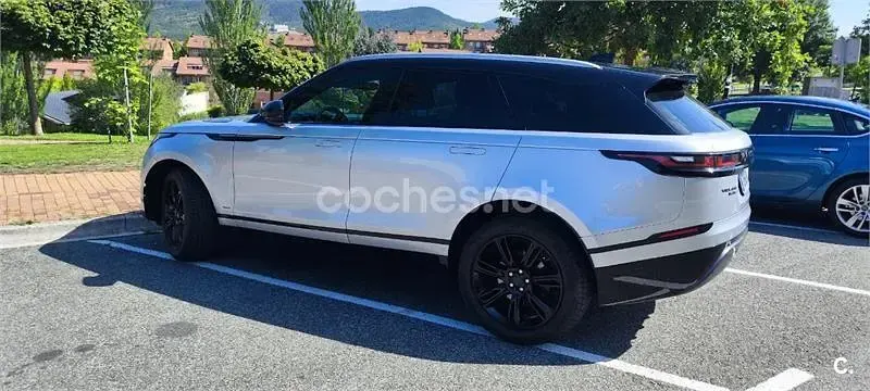 Usado Land Rover Range Rover Velar R-Dynamic 240 CV (176 kW) 2018 Gris / plata SUV