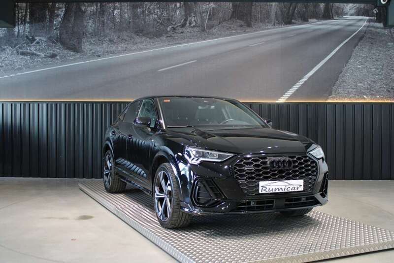 Usado Audi Q3 Sportback Ambiente 190 CV (139 kW) 2021 Negro SUV