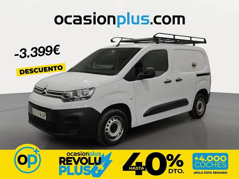 Usado Citroën Berlingo 102 CV (75 kW) 2023 Blanco Monovolumen