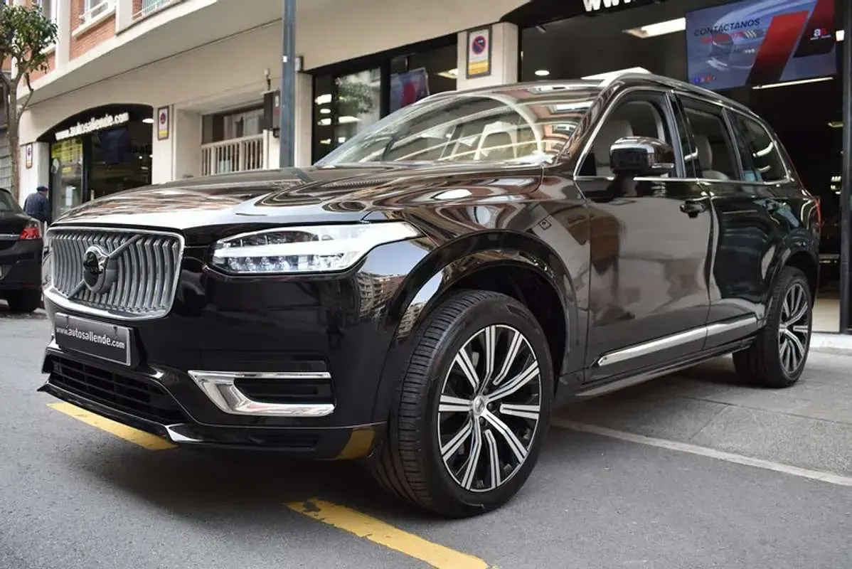 Usado Volvo XC90 Plus 235 CV (172 kW) 2023 Negro SUV
