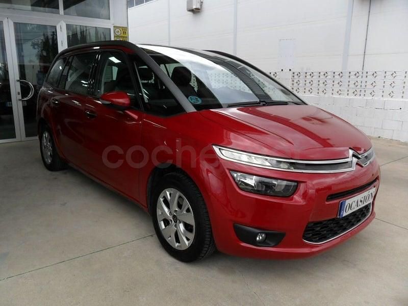 Usado Citroën Grand C4 Picasso Shine 120 CV (88 kW) 2016 Granate Monovolumen