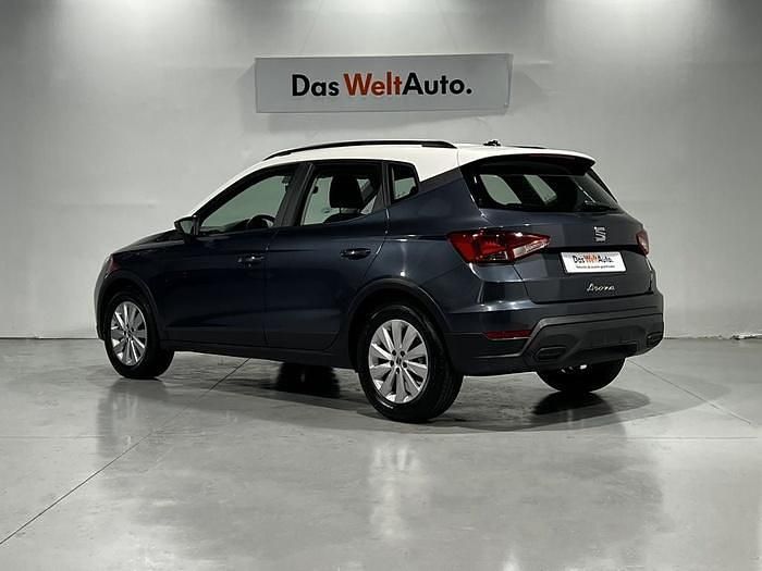 Gris Nuevo 2025 Seat Arona Style SUV | 22.000 € (Precio justo) - Imagen 1/4