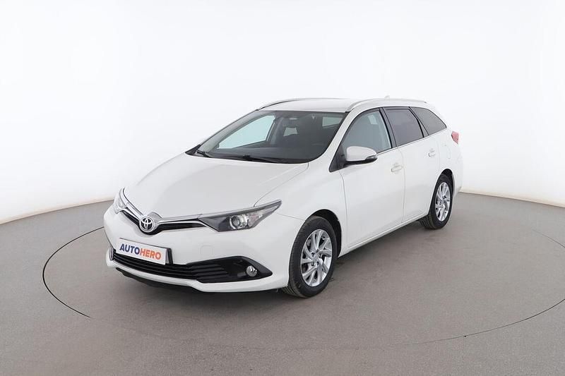 Blanco Usado 2017 Toyota Auris Touring Sports Active Familiar | 13.899 € (Precio justo) - Imagen 1/3