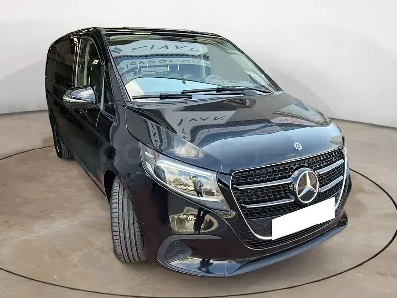 Occasion Mercedes V250 Style 190 PK (139 kW) 2024 Zwart MPV