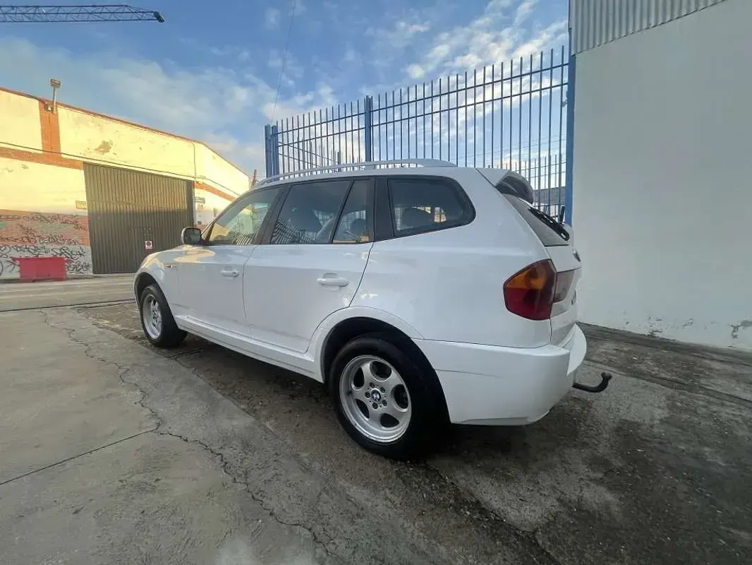 Usado BMW X3 150 CV (110 kW) 2006 Blanco SUV