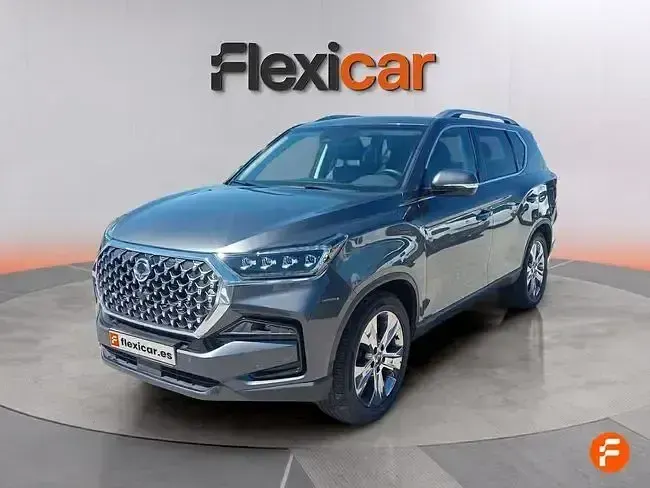 Usado SsangYong Rexton Limited 202 CV (148 kW) 2022 Gris SUV