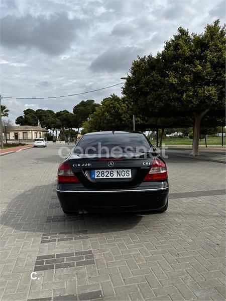 Usado Mercedes CLK220 Avantgarde 150 CV (110 kW) 2008 Negro Coupe