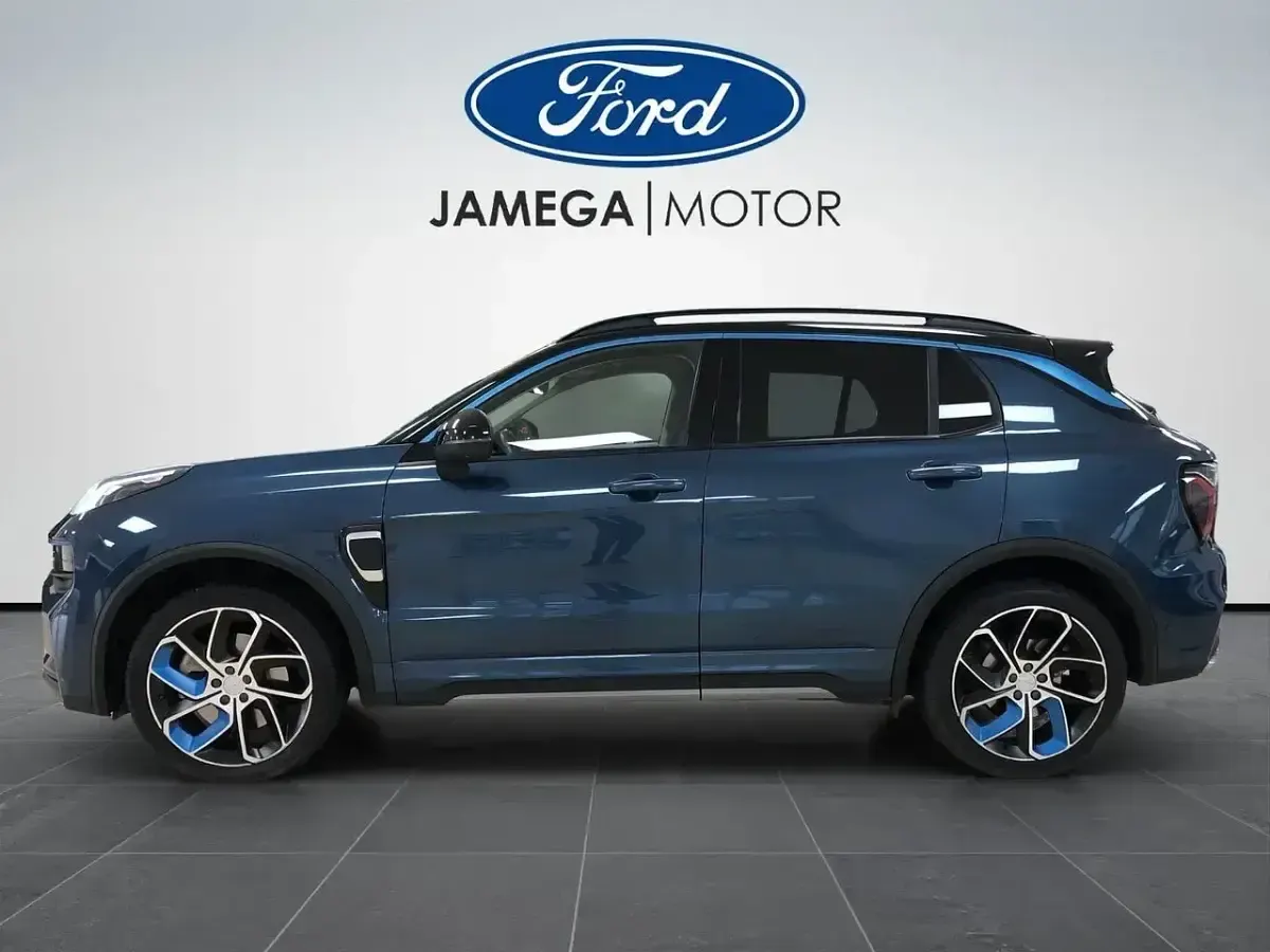 Usado Lynk & Co 01 261 CV (191 kW) 2022 Azul SUV
