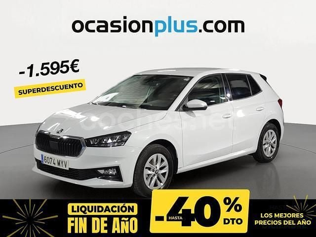 Blanco Usado 2025 Skoda Fabia Selection Berlina | 17.550 € (Super precio) - Imagen 1/4