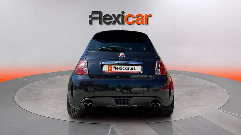 Usado Abarth 595 140 CV (102 kW) 2016 Negro Berlina