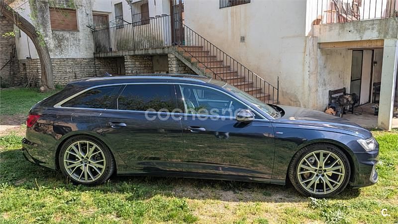 Usado Audi A6 Sport 231 CV (169 kW) 2019 Azul Familiar