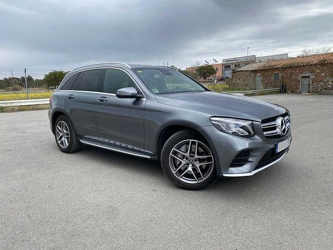 Usado Mercedes GLC220 AMG 170 CV (125 kW) 2017 Gris SUV