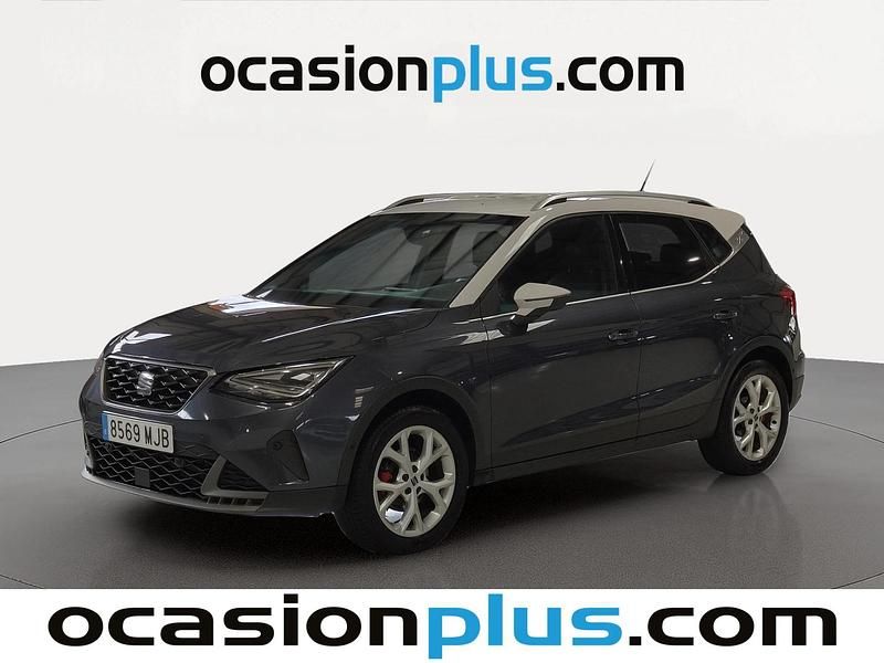 Gris Usado 2023 Seat Arona FR SUV | 18.173 € (Buen precio) - Imagen 1/4