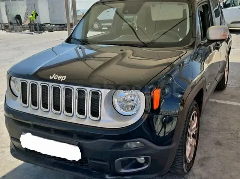 Usado Jeep Renegade Limited 120 CV (88 kW) 2015 Negro SUV