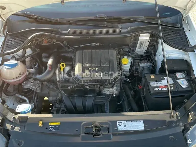 Usado VW Polo Edition 75 CV (55 kW) 2014 Blanco Berlina