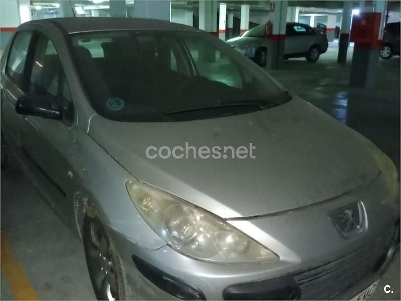 Gris / plata Usado 2007 Peugeot 307 Berlina | 2500 € (Buen precio) - Imagen 1/4