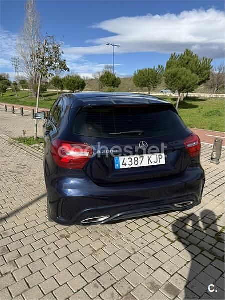 Usado Mercedes A220 177 CV (130 kW) 2018 Azul Berlina