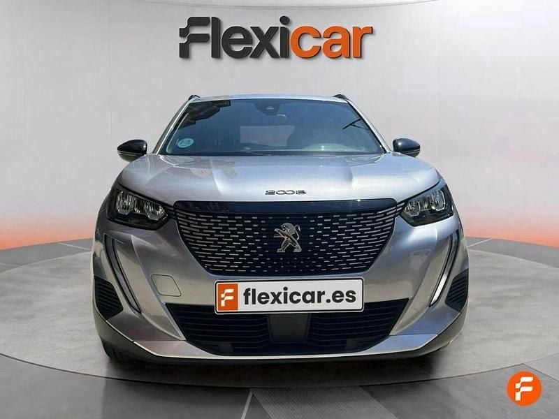 Usado Peugeot 2008 Active 130 CV (95 kW) 2023 Blanco SUV