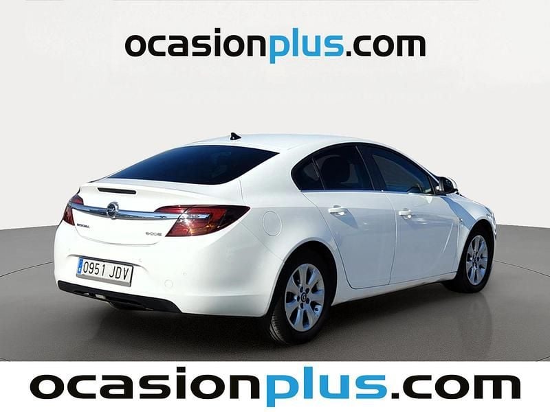 Usado Opel Insignia Selective 140 CV (102 kW) 2015 Blanco Berlina