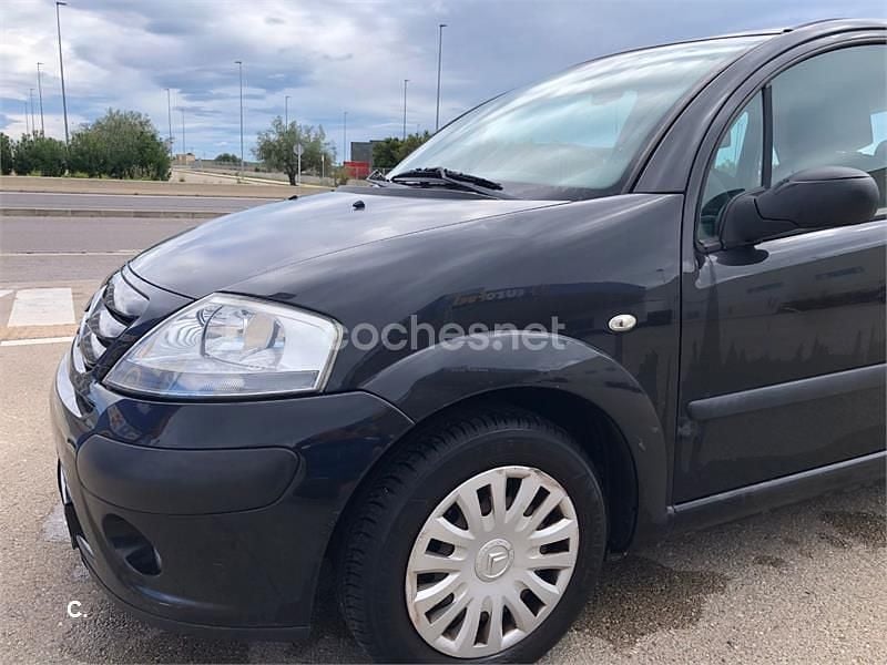 Usado Citroën C3 70 CV (51 kW) 2009 Azul Berlina