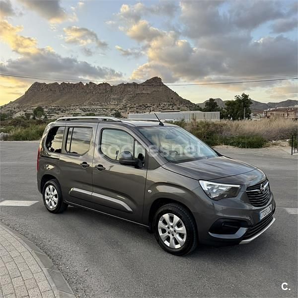 Gris / plata Usado 2019 Opel Combo Life Selective Monovolumen | 14.500 € (Precio justo) - Imagen 1/4