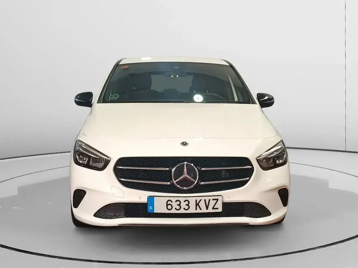Usado Mercedes B180 116 CV (85 kW) 2019 Blanco Utilitario
