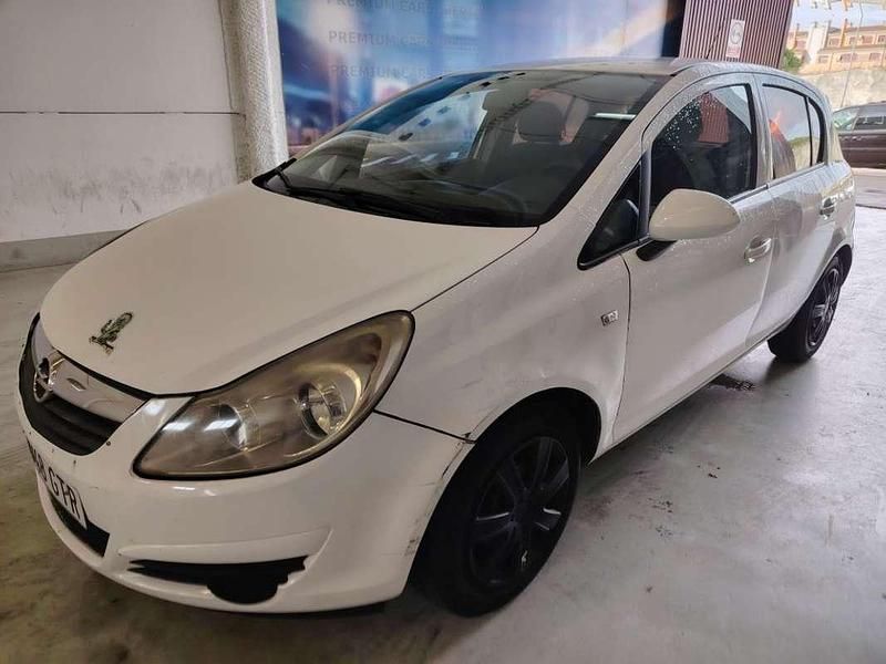 Blanco Usado 2010 Opel Corsa Utilitario | 1500 € (Precio justo) - Imagen 1/4
