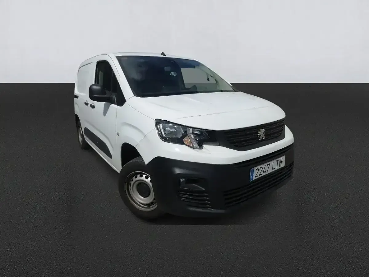 Usado Peugeot Partner Premium 98 CV (72 kW) 2021 Blanco Monovolumen